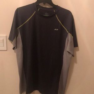 Koppen men’s large athletic tee